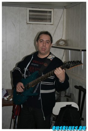 Russian Blues Wave-1